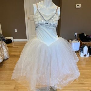 Costume Gallery Large White Ballet Costume